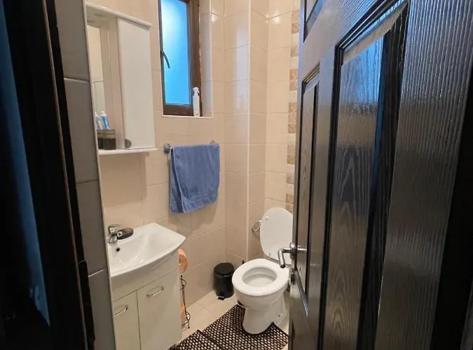 Отель Anne Studio Нэводари